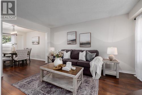 14 Flaxman Avenue, Clarington (Bowmanville), ON - Indoor Photo Showing Living Room