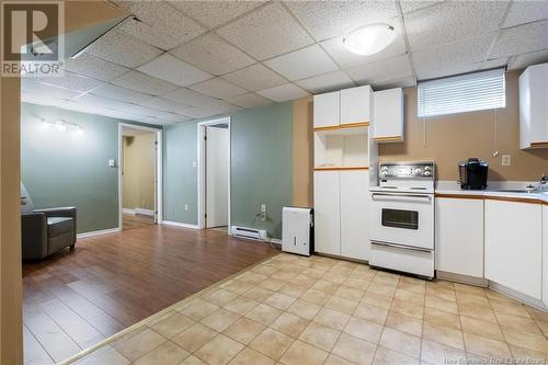 293 Gaspe Street, Dieppe, NB - Indoor Photo Showing Kitchen