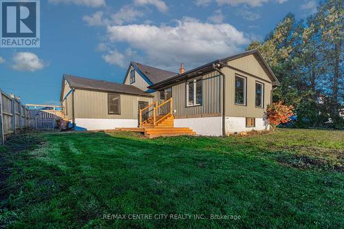 8548 Centennial Road, St. Thomas, ON - Outdoor