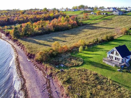 Photo aÃ©rienne - 100 Rue Chapados, Paspébiac, QC - Outdoor With View