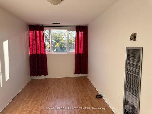 159-1395 Williamsport Dr, Mississauga, ON - Indoor Photo Showing Other Room