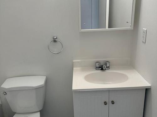 159-1395 Williamsport Dr, Mississauga, ON - Indoor Photo Showing Bathroom