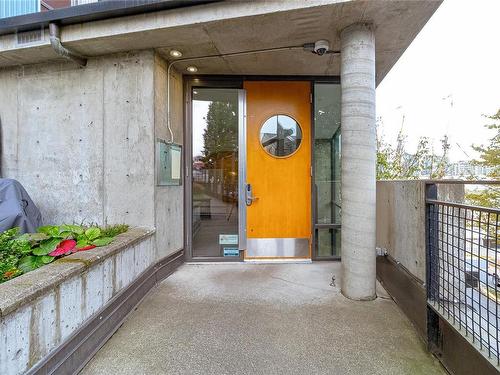 521-409 Swift St, Victoria, BC - Outdoor With Exterior