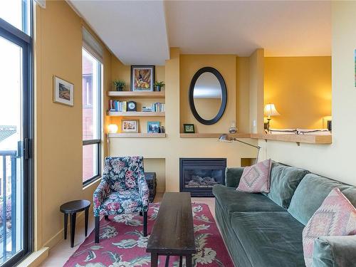 521-409 Swift St, Victoria, BC - Indoor With Fireplace