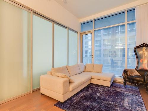 Salon - 408-1155 Rue De La Montagne, Montréal (Ville-Marie), QC - Indoor Photo Showing Living Room