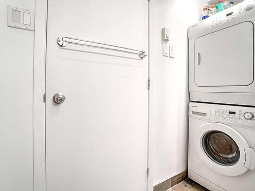 Salle de lavage - 280 Rue Régina, Montréal (Verdun/Île-Des-Soeurs), QC - Indoor Photo Showing Laundry Room