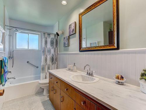 Salle de bains - 2610 Crois. Anjou, Brossard, QC - Indoor Photo Showing Bathroom