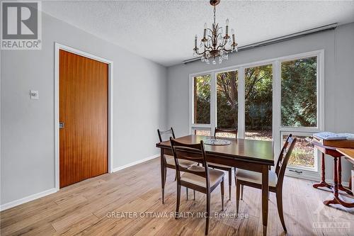 15 Rutherford Crescent, Ottawa, ON - Indoor Photo Showing Dining Room