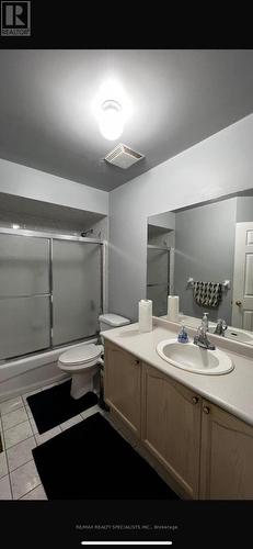 30 Mannel Crescent, Brampton, ON - Indoor Photo Showing Bathroom