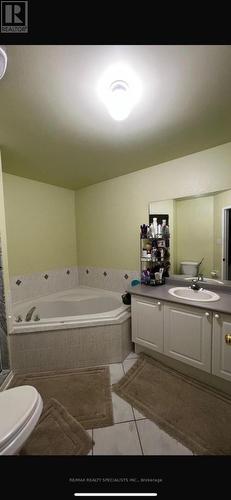 30 Mannel Crescent, Brampton, ON - Indoor Photo Showing Bathroom