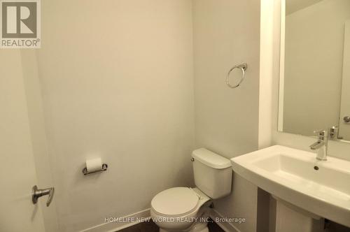 Th5 - 370 Square One Drive, Mississauga, ON - Indoor Photo Showing Bathroom