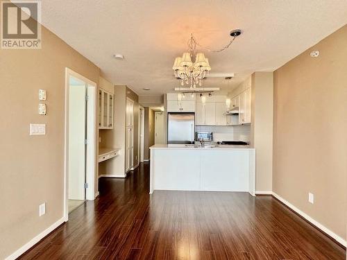 27Xx 9888 Cameron Street, Burnaby, BC - Indoor Photo Showing Kitchen