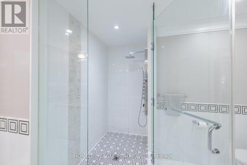 85 Oakridge Drive, Toronto, ON - Indoor Photo Showing Bathroom