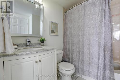 5 - 1623 Pickering Parkway, Pickering, ON - Indoor Photo Showing Bathroom