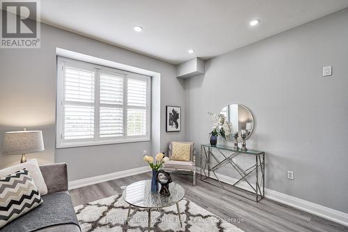 6605 Jazzy Mews, Mississauga, ON - Indoor