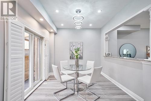 6605 Jazzy Mews, Mississauga, ON - Indoor Photo Showing Dining Room