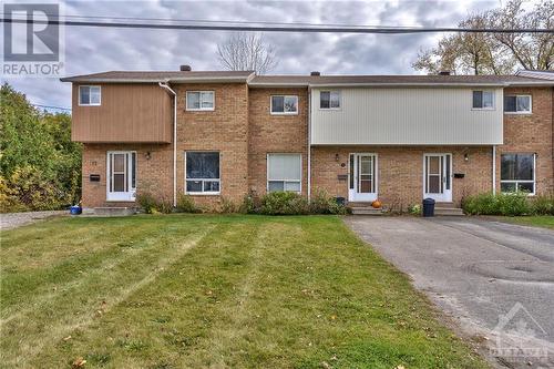 14 Craig Street, Perth, ON - Outdoor With Facade