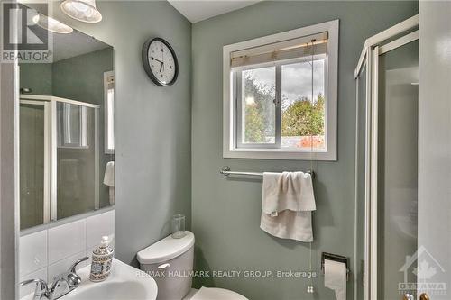 14 Craig Street, Lanark, ON - Indoor Photo Showing Bathroom