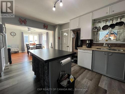 136 Kimberly Avenue, Timmins, ON - Indoor Photo Showing Kitchen With Double Sink