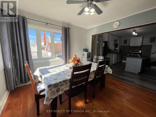 136 Kimberly Avenue, Timmins, ON - Indoor Photo Showing Dining Room