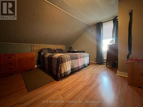 136 Kimberly Avenue, Timmins, ON - Indoor Photo Showing Bedroom