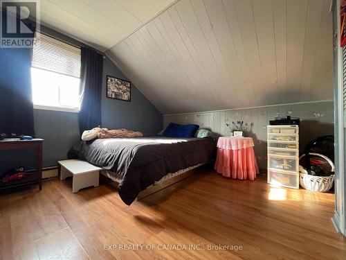 136 Kimberly Avenue, Timmins, ON - Indoor Photo Showing Bedroom