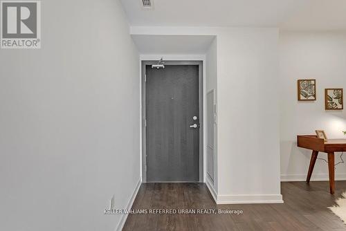 506 - 1 Cardiff Road, Toronto, ON - Indoor Photo Showing Other Room