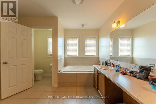 2 Kennedy Boulevard, New Tecumseth, ON - Indoor Photo Showing Bathroom