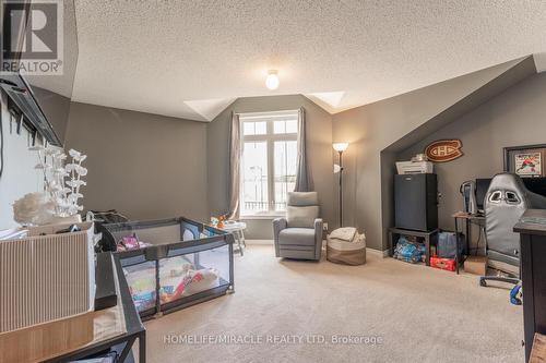 2 Kennedy Boulevard, New Tecumseth, ON - Indoor Photo Showing Other Room