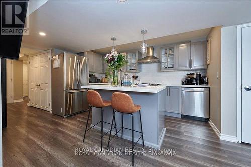 1 Kennedy Boulevard, New Tecumseth, ON - Indoor Photo Showing Kitchen With Upgraded Kitchen