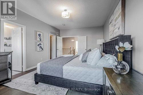 5399 Festival Drive, Mississauga, ON - Indoor Photo Showing Bedroom