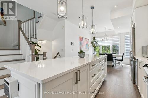 8 - 70 Thomas Mulholland Drive, Toronto, ON - Indoor Photo Showing Kitchen With Upgraded Kitchen