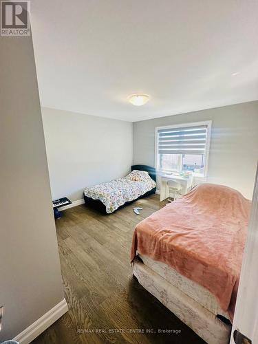 362 Christine Avenue, Lakeshore, ON - Indoor Photo Showing Bedroom