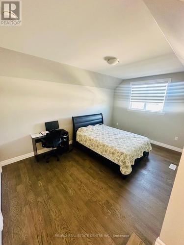 362 Christine Avenue, Lakeshore, ON - Indoor Photo Showing Bedroom