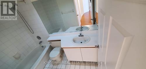 1706 - 4470 Tucana Court, Mississauga, ON - Indoor Photo Showing Bathroom