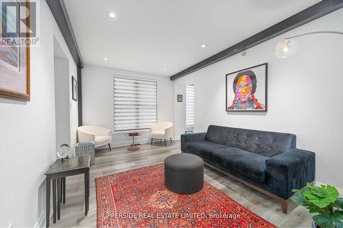 53 York Street, Prince Edward County, ON - Indoor Photo Showing Living Room