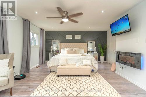 64 Banington Crescent, Brampton, ON - Indoor Photo Showing Bedroom