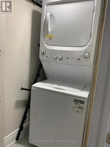 Bsmt - 20 Cloverhaven Road, Brampton, ON - Indoor Photo Showing Laundry Room