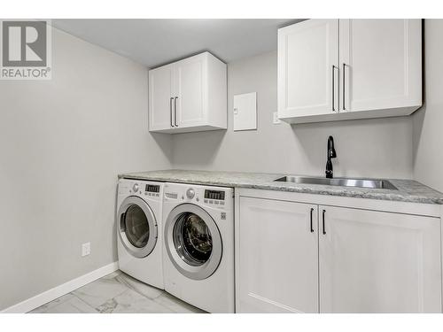 4393 Fisk Avenue, Prince George, BC - Indoor Photo Showing Laundry Room