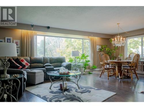 1801 Mission Road, Vernon, BC - Indoor