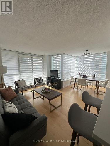 Lph01 - 29 Pemberton Avenue, Toronto, ON - Indoor Photo Showing Living Room