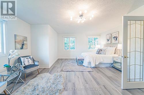 460 Sonoma Boulevard, Vaughan, ON - Indoor Photo Showing Bedroom