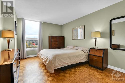 Primary bedroom - 2951 Riverside Drive Unit#707, Ottawa, ON - Indoor Photo Showing Bedroom