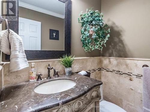 4172 Rayfield Court, Mississauga, ON - Indoor Photo Showing Bathroom