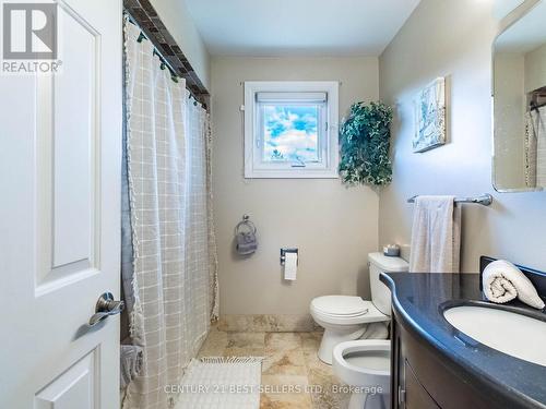 4172 Rayfield Court, Mississauga, ON - Indoor Photo Showing Bathroom