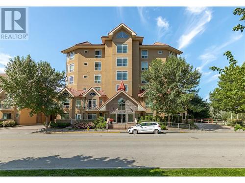 1088 Sunset Drive Unit# 644, Kelowna, BC - Outdoor With Facade