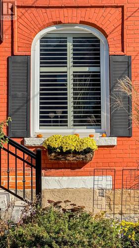 107 Augusta Street, Hamilton, ON - Outdoor With Exterior