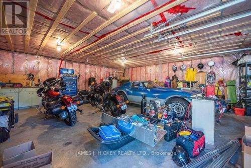 32779 Highway 17, Deep River, ON - Indoor Photo Showing Garage