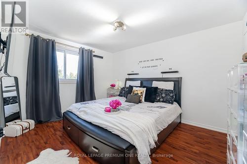 B11 - 427 Victoria Road N, Guelph, ON - Indoor Photo Showing Bedroom