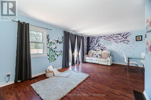 B11 - 427 Victoria Road N, Guelph, ON - Indoor